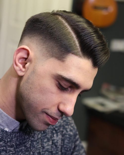 Comb Over Side Part mit Low Fade