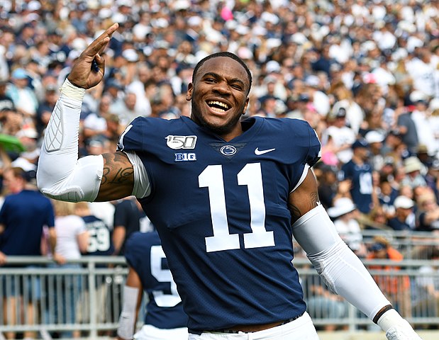 Micah Parsons feiert