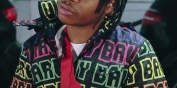 Von Mitch 3600 (formerly Mitch PNF) - YouTube: https://www.youtube.com/watch?v=Pv7TCBYU7iw – Archivierte Versionen ansehen/speichern auf archive.org und archive.today, CC BY 3.0, Link