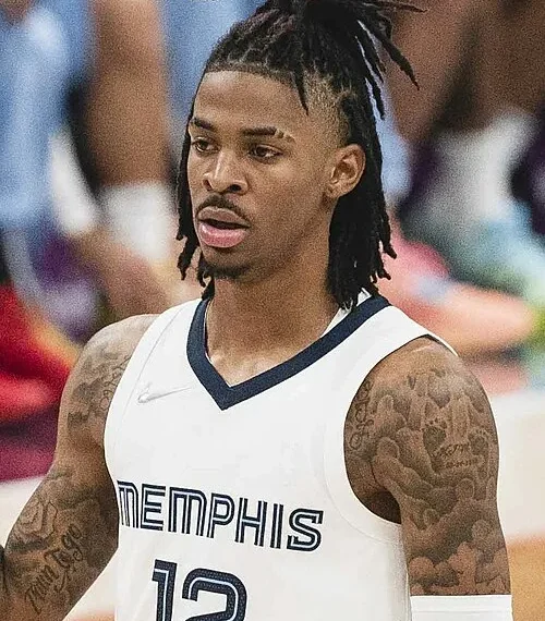 Ja Morant Von All-Pro Reels - https://www.flickr.com/photos/joeglo/51664923611/, CC BY-SA 2.0, Link