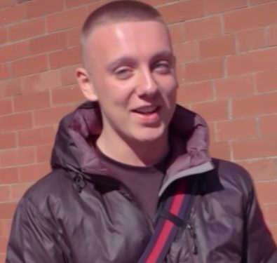 Von MTV International - YouTube: https://www.youtube.com/watch?v=AYFl1inOm8U – Archivierte Versionen ansehen/speichern auf archive.org und archive.today, CC BY-SA 3.0, Link