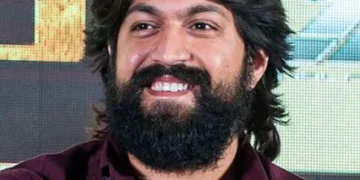 Yash bei einer Pressekonferenz in Chennai