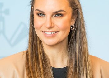 Laura Wontorra Gehalt 2025 | Sportmoderatorin