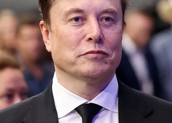 Elon Musk Vermögen 2026: Biografie, Familie, Häuser und Milliarden-Imperium