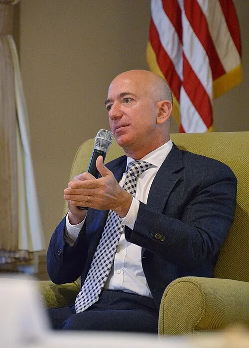 500px Jeff Bezos talking