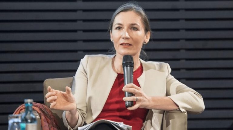 Claudia Major Alter Wikipedia 2025 Claudia Major Alter Wikipedia 2025