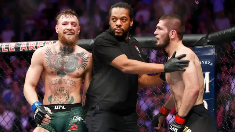 Die 10 reichsten UFC-Kämpfer der Welt [2022 Update]