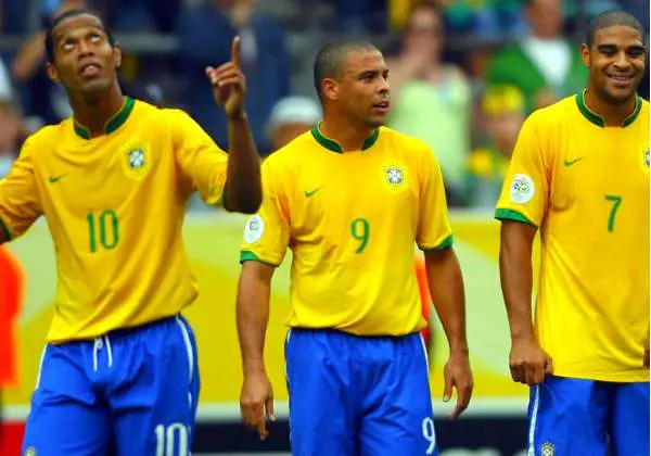 Rivaldo-Ronaldo-Ronaldinho