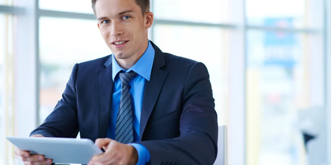 Wie Viel Verdient Man Als Bankkaufmann? 2026