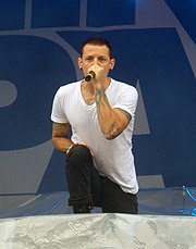 180px Chester Bennington, Linkin Park @ Sonisphere
