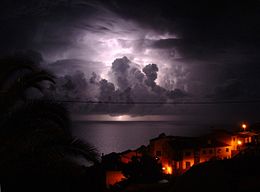260px Thunder lightning Garajau Madeira 289985700