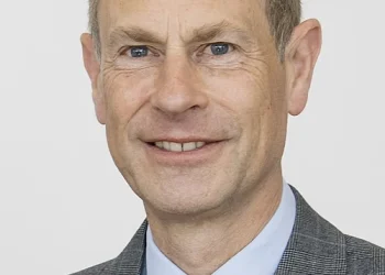 Prinz Edward, Herzog von Edinburgh, im Anzug