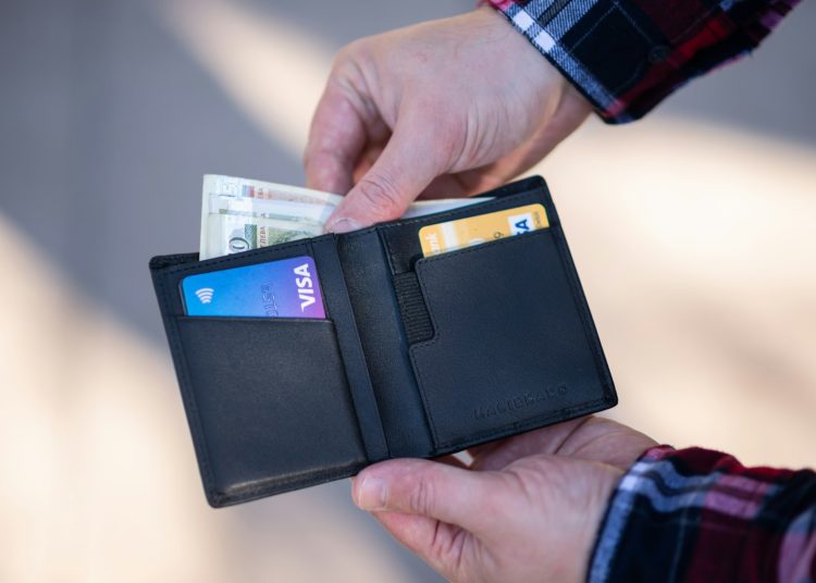 Prepaid-Zahlungsmittel als Alternative zum Bargeld: Vorteile, Kosten und Grenzen am Beispiel der Paysafecard
