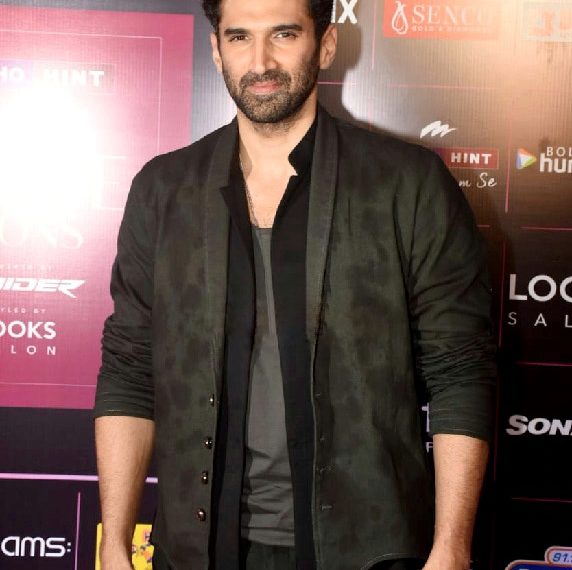 By Bollywood Hungama, CC BY 3.0, Link