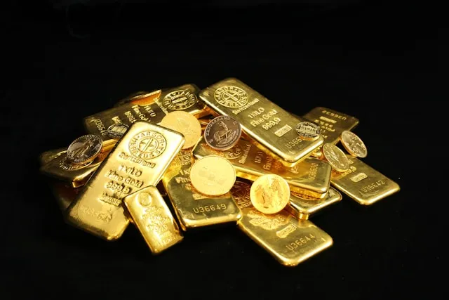 Goldbarren und Goldmünzen – Anlagegold und Altgold im Überblick